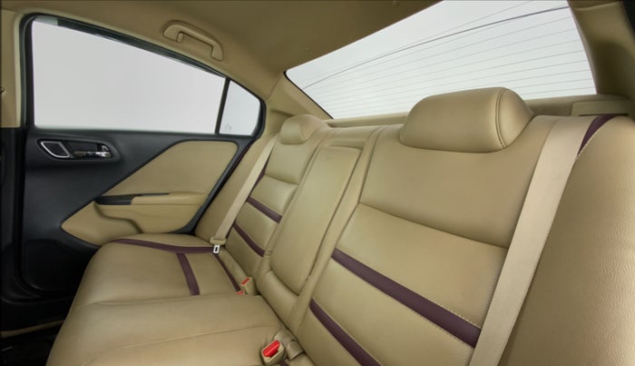 2018 Honda City V MT PETROL, Petrol, Manual, 61,522 km, Right Side Rear Door Cabin