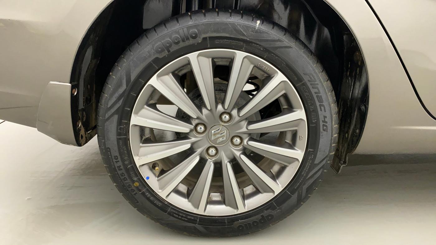2020 Maruti Ciaz ALPHA 1.5 SHVS PETROL, Petrol, Manual, 27,344 km, Right Rear Wheel