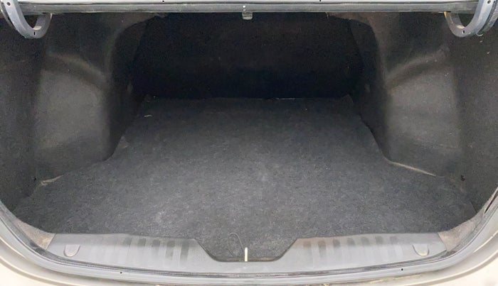 2020 Maruti Ciaz ALPHA 1.5 SHVS PETROL, Petrol, Manual, 27,344 km, Boot Inside