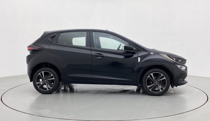 2021 Tata ALTROZ XZ PLUS PETROL DARK EDITION, Petrol, Manual, 30,933 km, Right Side View