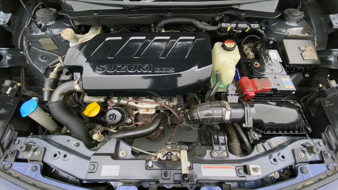 2017 Maruti Dzire VDI, Diesel, Manual, 42,829 km, Open Bonet