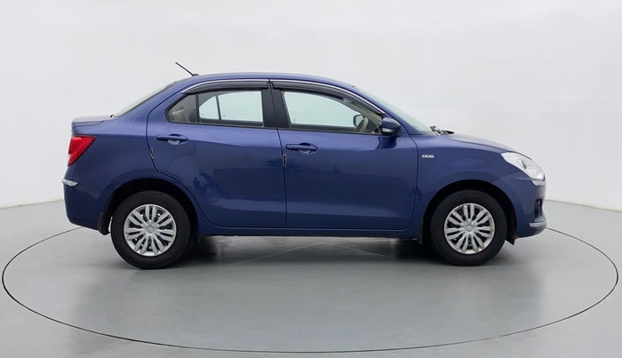 2017 Maruti Dzire VDI, Diesel, Manual, 42,829 km, Right Side