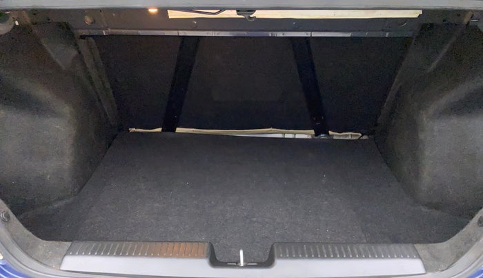 2017 Maruti Dzire VDI, Diesel, Manual, 42,829 km, Boot Inside