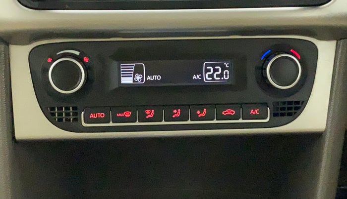 2017 Volkswagen Vento HIGHLINE PLUS 1.2 AT 16 ALLOY, Petrol, Automatic, 95,879 km, Automatic Climate Control