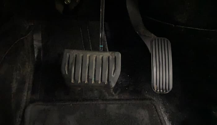 2020 Tata Harrier XZA PLUS 2.0L, Diesel, Automatic, 44,628 km, Pedals