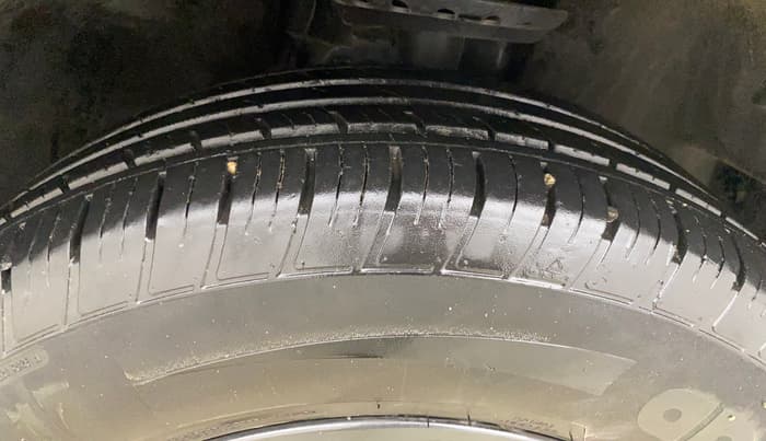 2020 Tata Harrier XZA PLUS 2.0L, Diesel, Automatic, 44,628 km, Right Front Tyre Tread