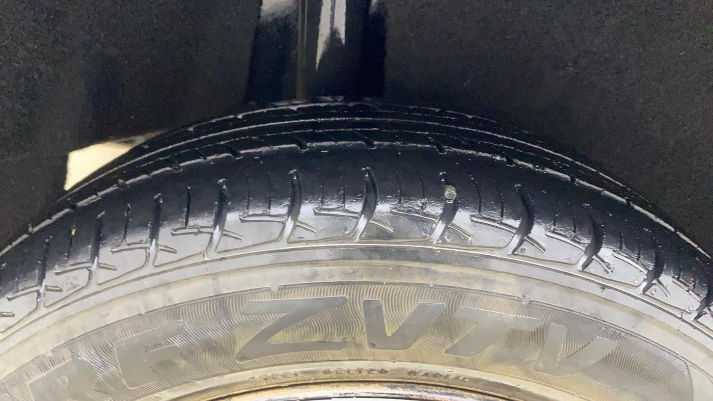 2018 Maruti Baleno DELTA PETROL 1.2, Petrol, Manual, 37,942 km, Right Rear Tyre Tread