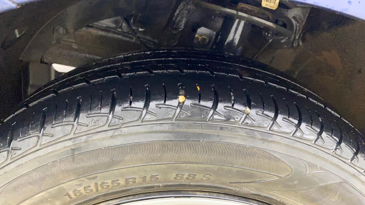 2018 Maruti Baleno DELTA PETROL 1.2, Petrol, Manual, 37,942 km, Left Front Tyre Tread