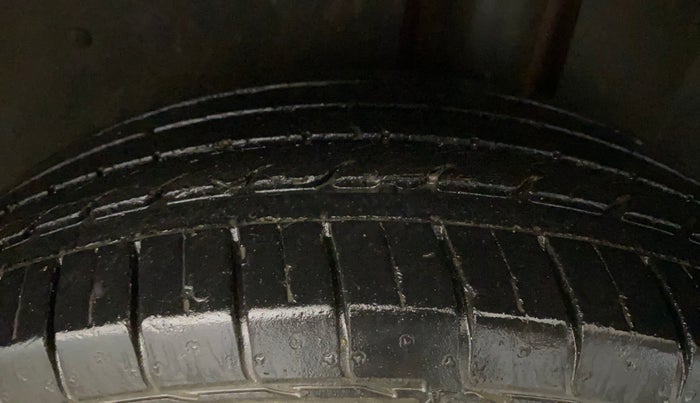 2019 MG HECTOR SHARP 1.5 DCT PETROL, Petrol, Automatic, 29,730 km, Left Rear Tyre Tread