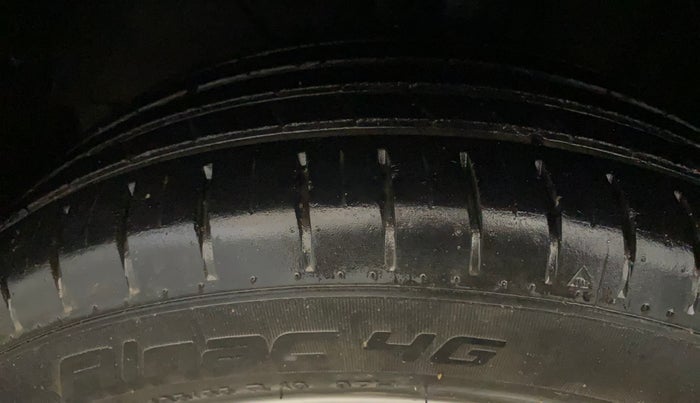 2022 Maruti Baleno ZETA PETROL 1.2, Petrol, Manual, 45,369 km, Left Front Tyre Tread