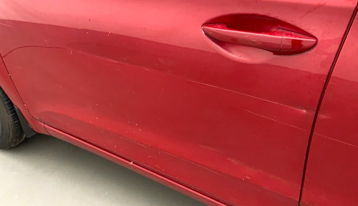 2017 Hyundai Elite i20 MAGNA EXECUTIVE 1.2, CNG, Manual, 44,783 km, Front passenger door - Slightly dented