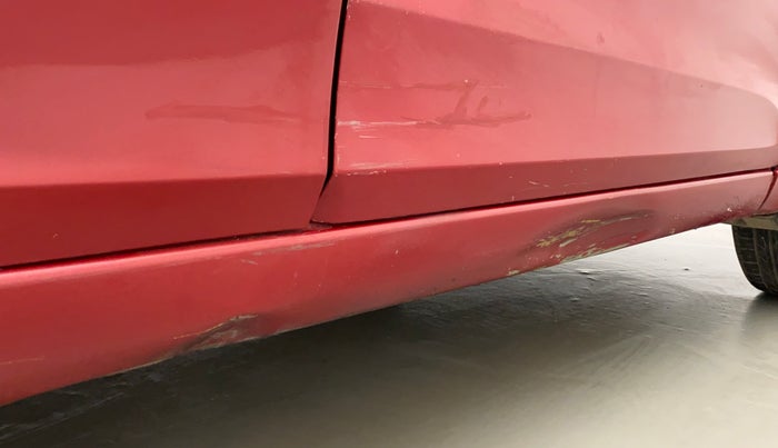 2017 Hyundai Elite i20 MAGNA EXECUTIVE 1.2, CNG, Manual, 44,783 km, Right running board - Slightly dented