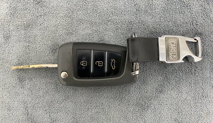2017 Hyundai Elite i20 MAGNA EXECUTIVE 1.2, CNG, Manual, 44,783 km, Key Close Up