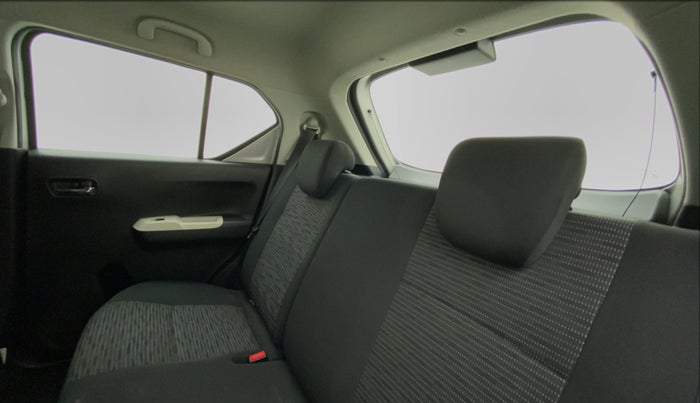 2017 Maruti IGNIS DELTA 1.2, Petrol, Manual, 30,125 km, Right Side Rear Door Cabin