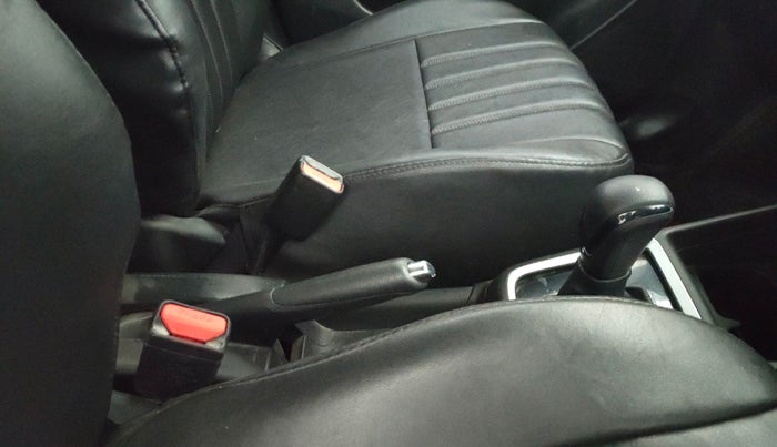 2022 Maruti Swift ZXI AMT, Petrol, Automatic, 60,280 km, Gear Lever