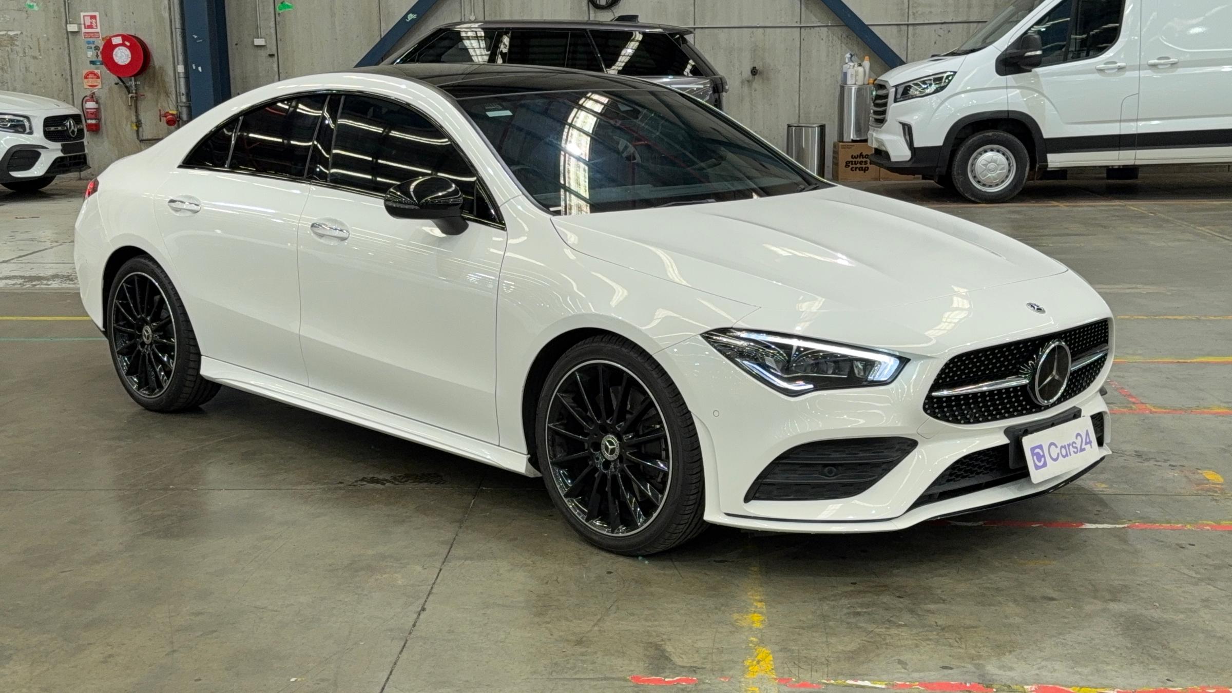 Mercedes-benz CLA image