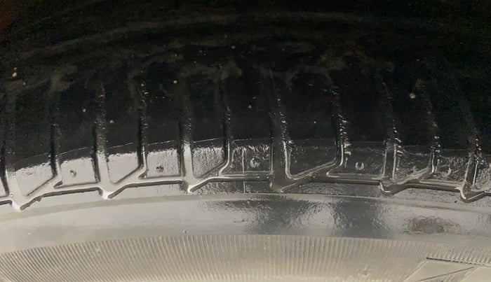 2017 Tata TIGOR XZ (O) PETROL, Petrol, Manual, 57,230 km, Right Front Tyre Tread