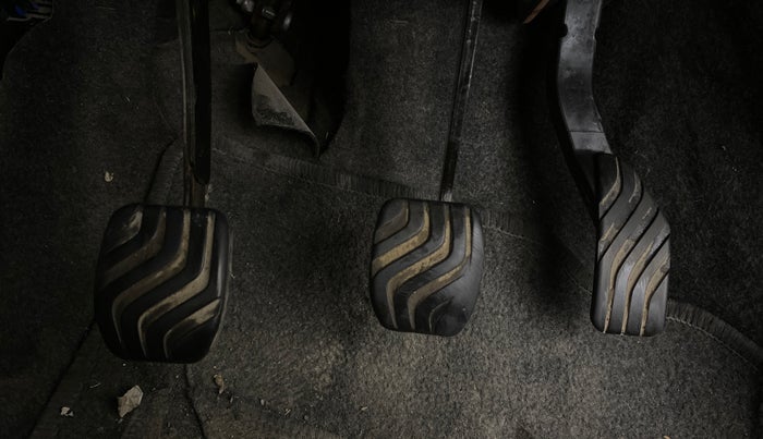 2017 Datsun Redi Go T (O), Petrol, Manual, 35,364 km, Pedals