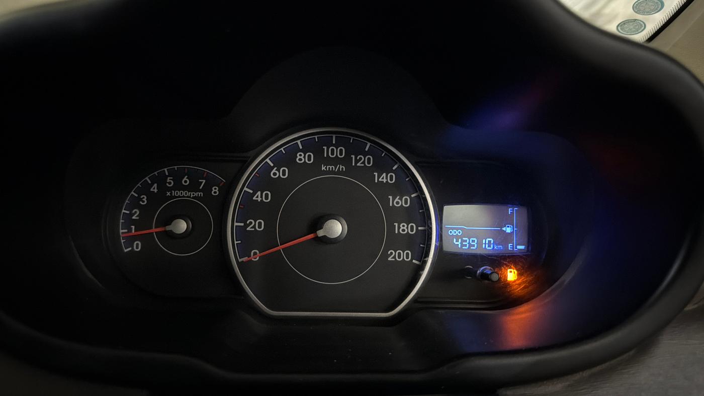 2014 Hyundai i10 MAGNA 1.1, Petrol, Manual, 43,902 km, Odometer Image