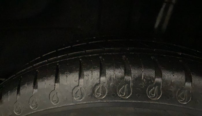 2019 Renault Kwid RXT 0.8, Petrol, Manual, 79,942 km, Left Rear Tyre Tread