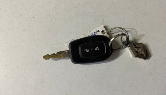 2019 Renault Kwid RXT 0.8, Petrol, Manual, 79,942 km, Key Close Up