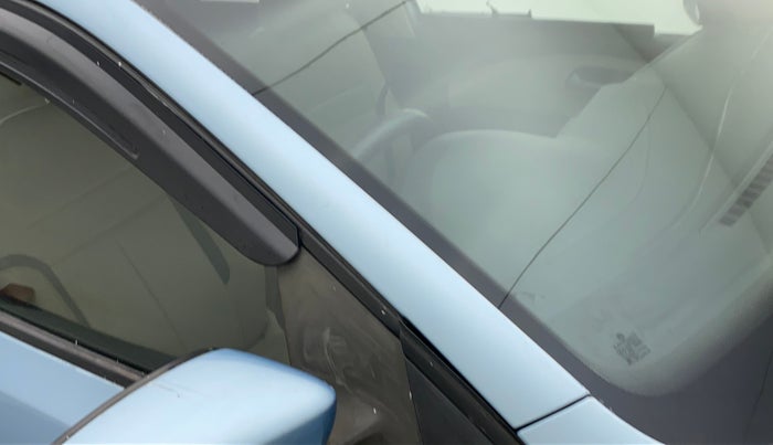 2011 Volkswagen Polo COMFORTLINE 1.2L PETROL, Petrol, Manual, 73,362 km, Right A pillar - Minor scratches