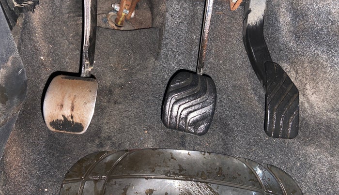 2016 Renault Kwid RXT 0.8, Petrol, Manual, 73,494 km, Pedals