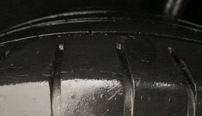 2017 Maruti Baleno ZETA PETROL 1.2, Petrol, Manual, 36,081 km, Left Rear Tyre Tread