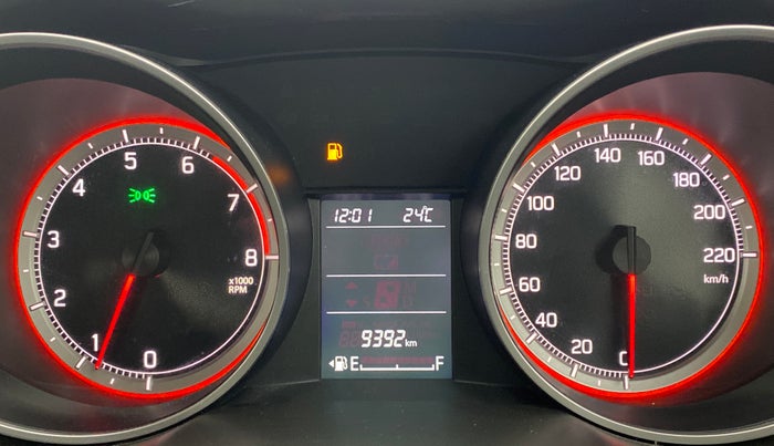 2021 Maruti Swift ZXI D, Petrol, Manual, 9,721 km, Odometer Image