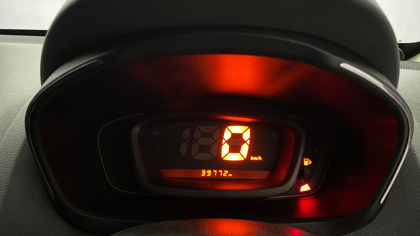 2017 Renault Kwid RXT 0.8, Petrol, Manual, 39,771 km, Odometer Image