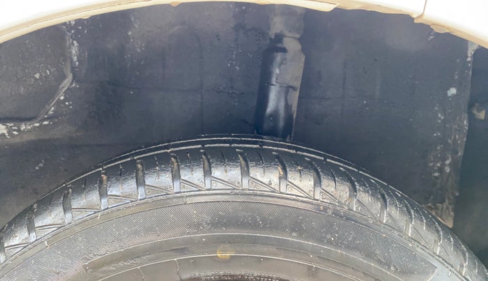 2020 Datsun Redi Go T(O) 1.0, Petrol, Manual, 41,254 km, Left Rear Tyre Tread