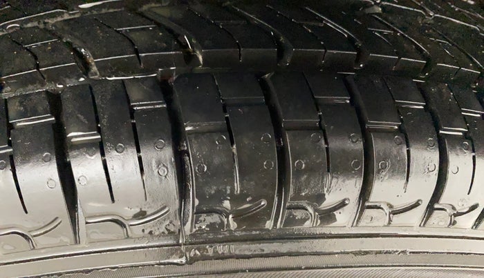 2018 Datsun Redi Go S 1.0 AMT, Petrol, Automatic, 54,941 km, Left Rear Tyre Tread