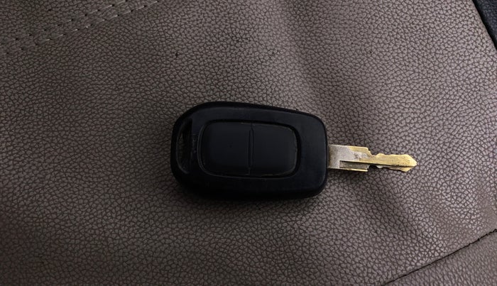 2018 Datsun Redi Go S 1.0 AMT, Petrol, Automatic, 54,941 km, Key Close Up