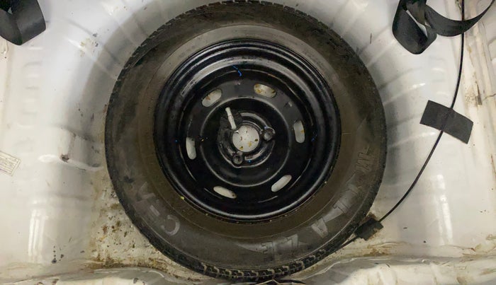 2016 Renault Kwid RXT 0.8, Petrol, Manual, 47,560 km, Spare Tyre