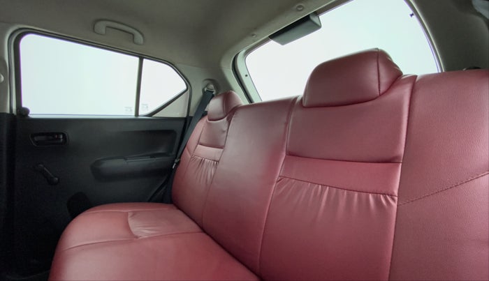 2018 Maruti IGNIS SIGMA 1.2, CNG, Manual, 71,361 km, Right Side Rear Door Cabin