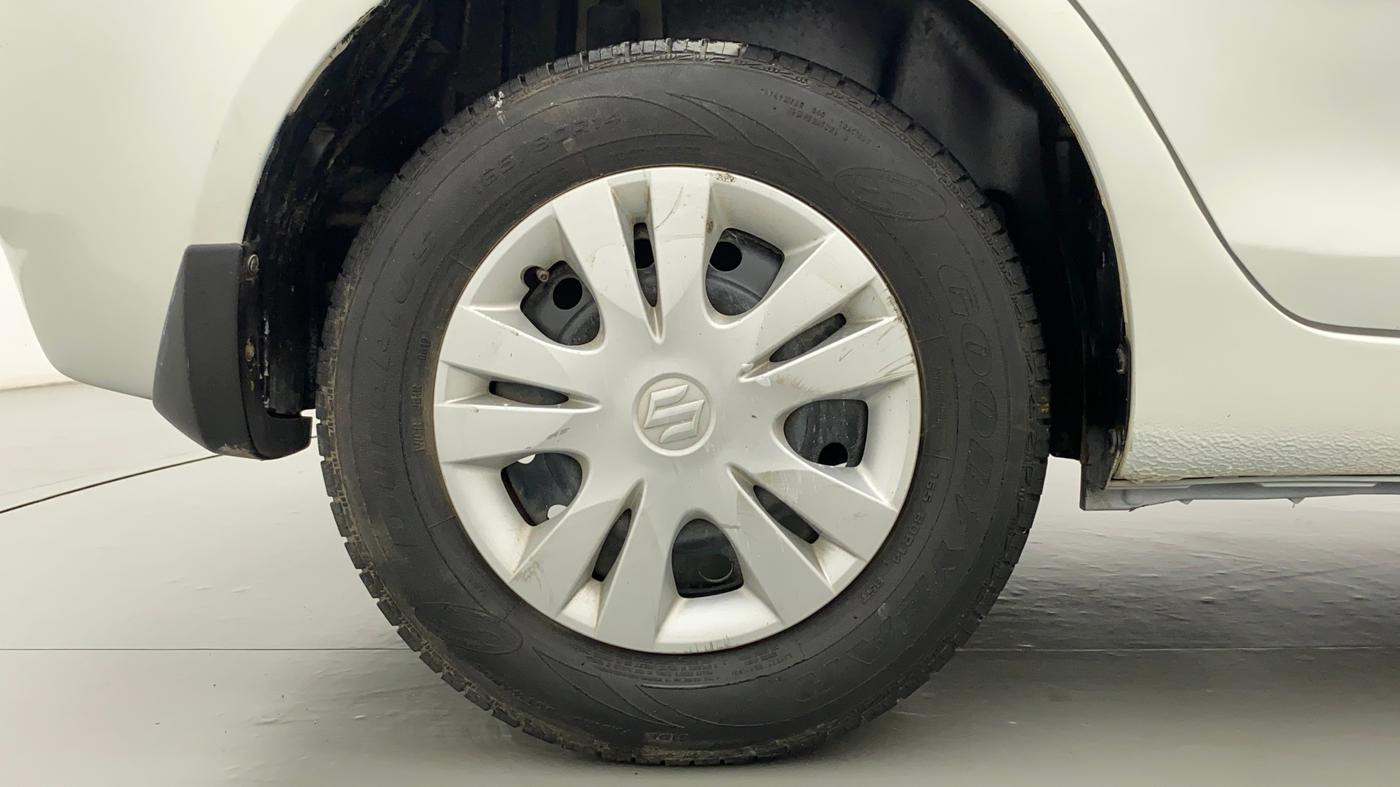 2012 Maruti Swift Dzire VXI, Petrol, Manual, 35,844 km, Right Rear Wheel