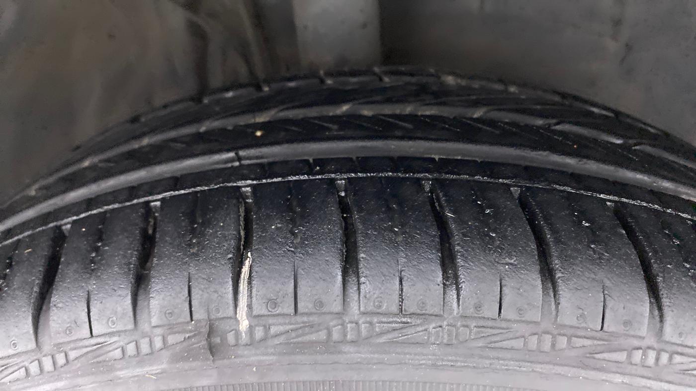 2018 Toyota YARIS J CVT, Petrol, Automatic, 92,585 km, Right Front Tyre Tread