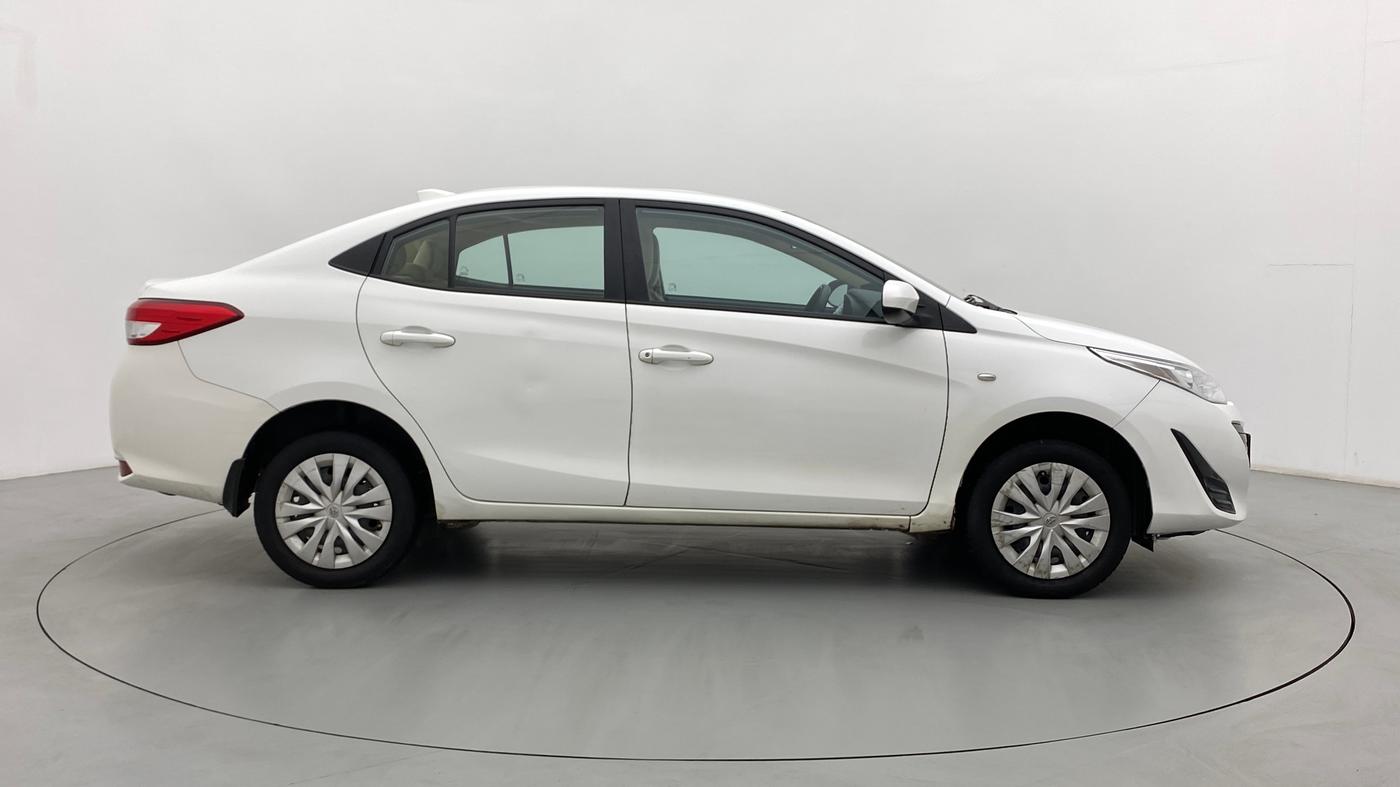 2018 Toyota YARIS J CVT, Petrol, Automatic, 92,585 km, Right Side View