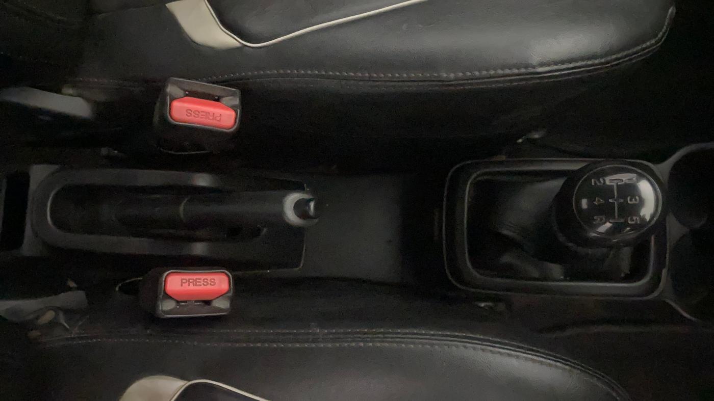 2019 Maruti S PRESSO VXI+, Petrol, Manual, 49,542 km, Gear Lever