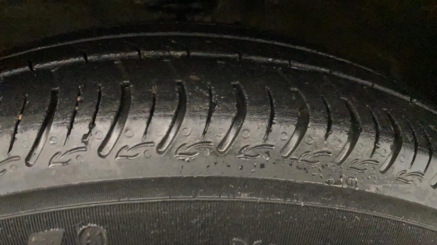 2019 Maruti S PRESSO VXI+, Petrol, Manual, 49,542 km, Left Front Tyre Tread