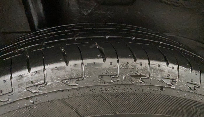 2019 Maruti S PRESSO VXI+, Petrol, Manual, 49,507 km, Right Rear Tyre Tread