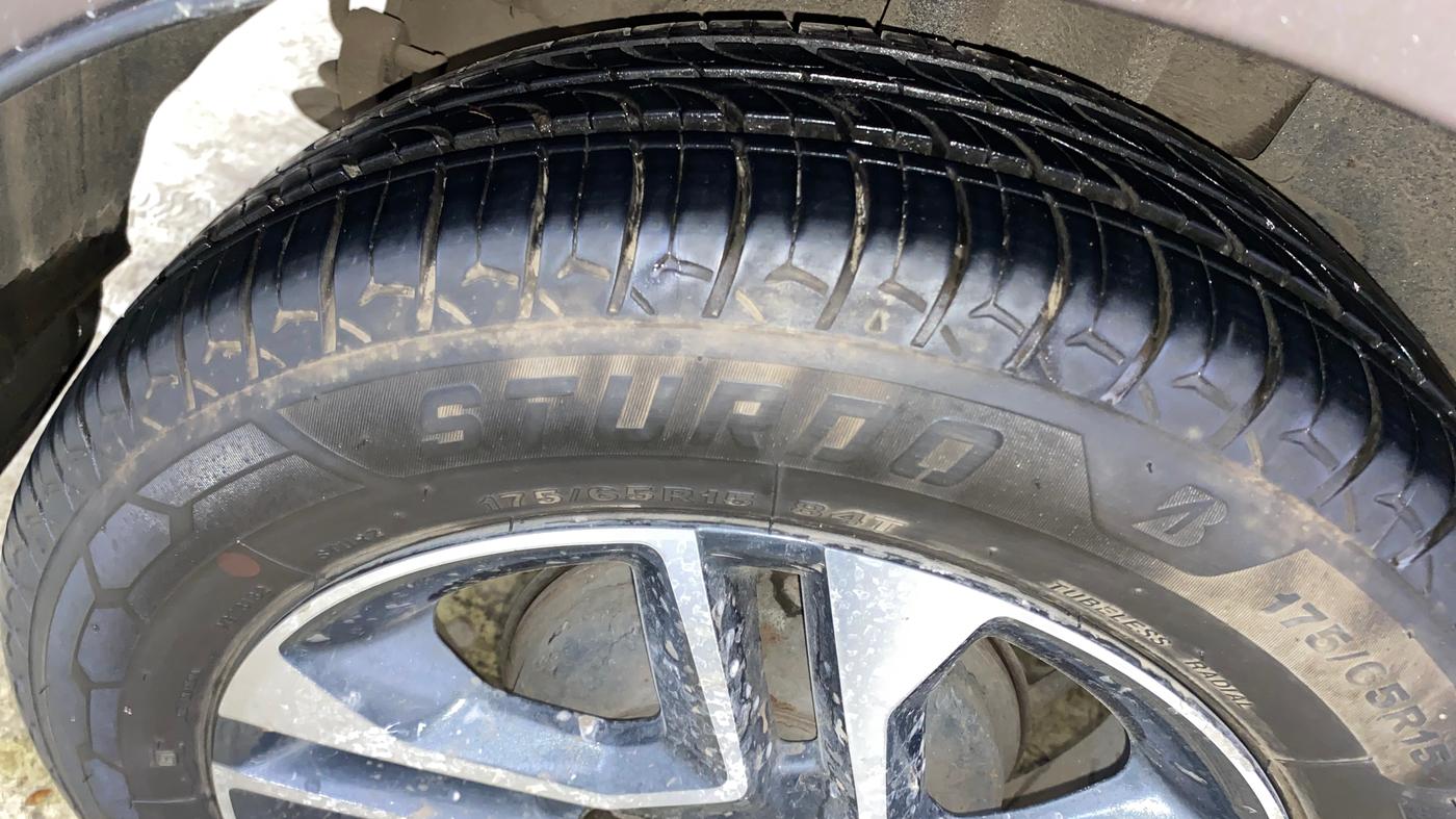 2018 Tata TIGOR XZ PLUS PETROL, Petrol, Manual, 49,591 km, Right Rear Tyre Tread
