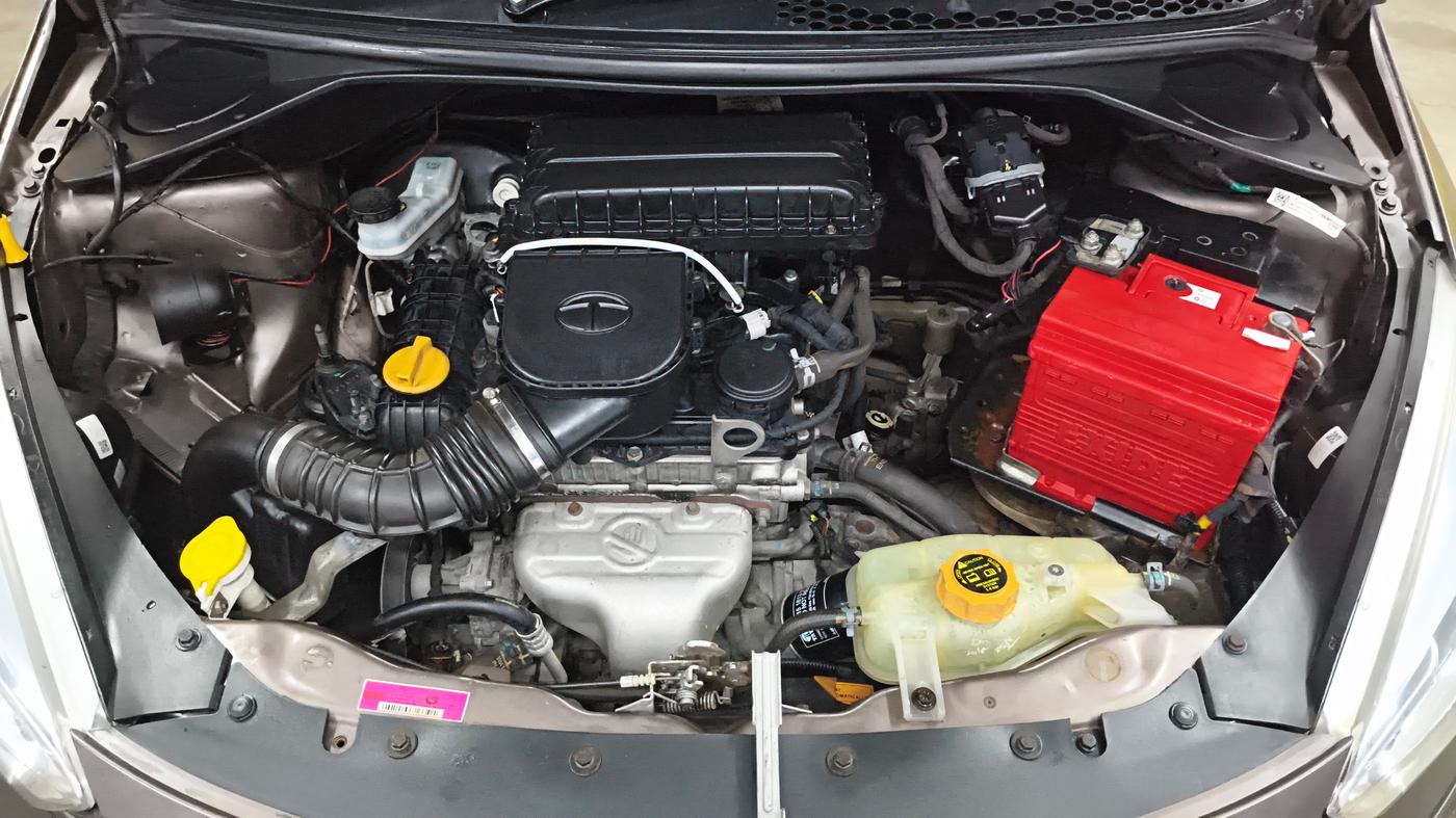 2018 Tata Tiago XM PETROL, Petrol, Manual, 75,428 km, Engine View
