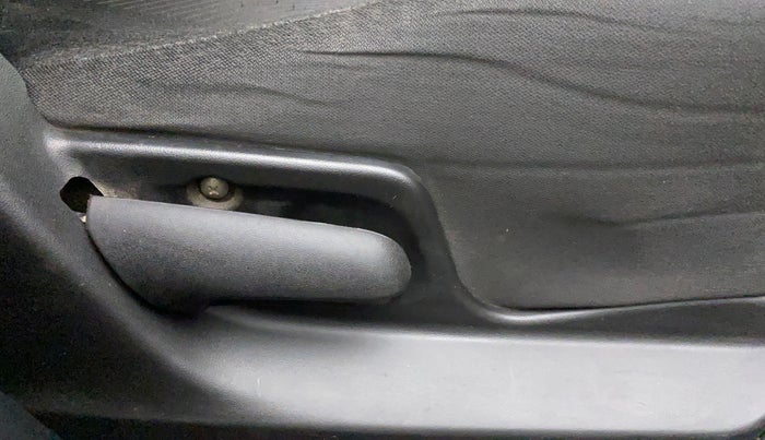 2012 Maruti Swift VDI, Diesel, Manual, 93,099 km, Driver Side Adjustment Panel