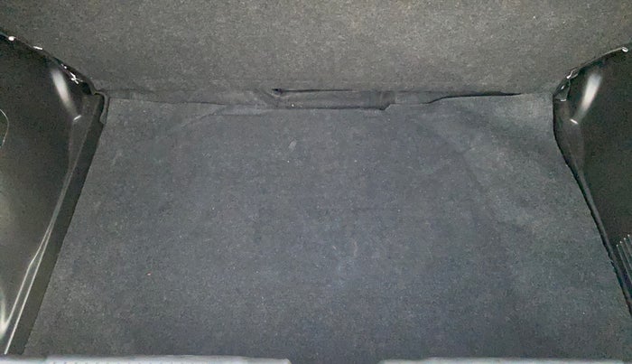 2021 Maruti Swift VXI, Petrol, Manual, 3,791 km, Boot Inside