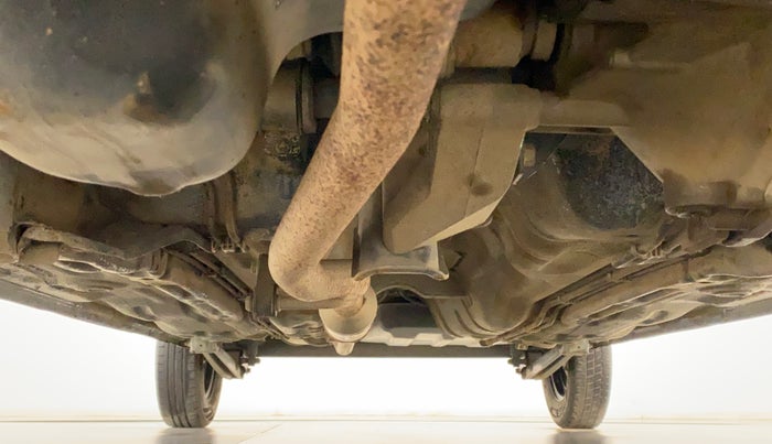 2017 Maruti Alto 800 LXI, Petrol, Manual, 1,21,145 km, Front Underbody