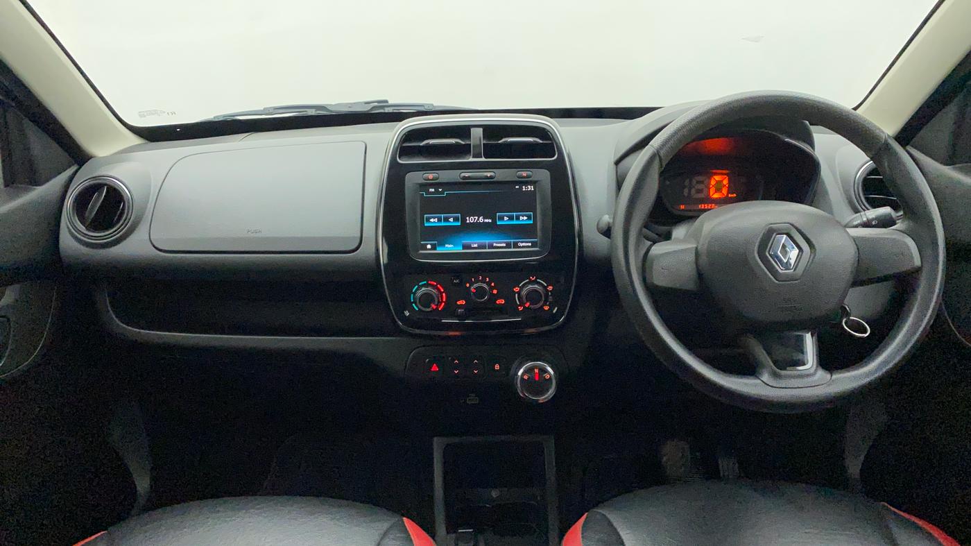 2019 Renault Kwid RXT 1.0 AMT (O), Petrol, Automatic, 13,683 km, Dashboard