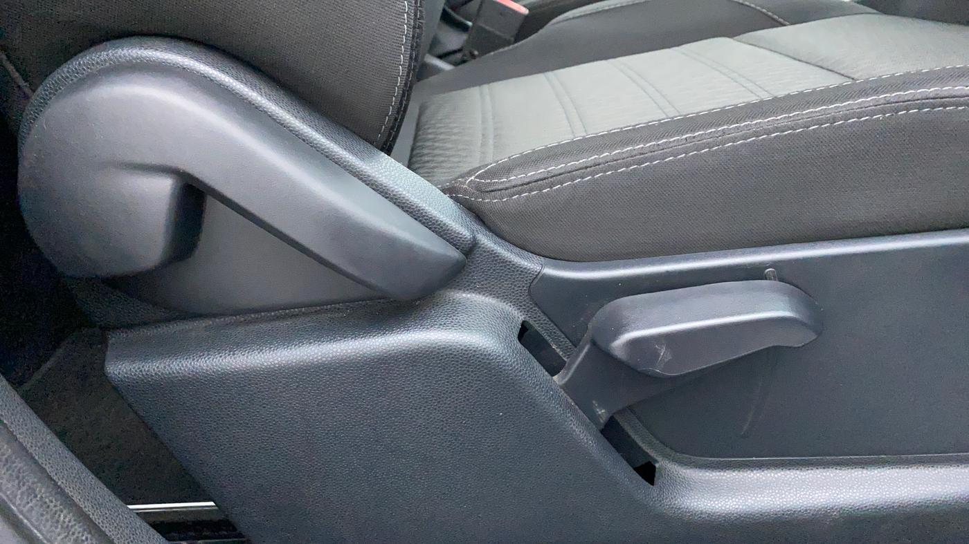 2018 Ford Ecosport 1.5 TITANIUM TI VCT, Petrol, Manual, 24,544 km, Driver Side Adjustment Panel