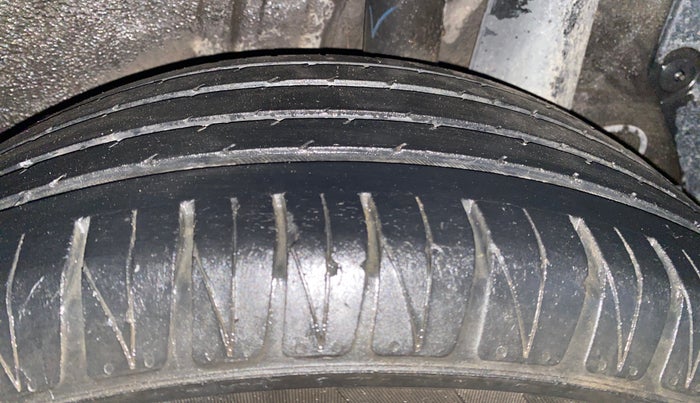 2021 KIA SONET HTX 1.0 IMT, Petrol, Manual, 57,281 km, Left Rear Tyre Tread