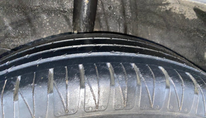 2021 KIA SONET HTX 1.0 IMT, Petrol, Manual, 57,281 km, Right Rear Tyre Tread